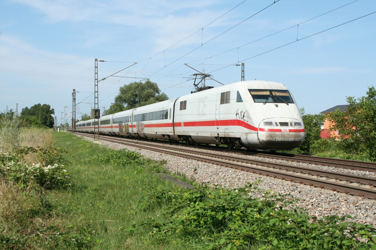 401 088-0 als ICE 376 von Interlaken Ost nach Hamburg Altona am Nachmittag des 04.08.13 kurz vor Buggingen.