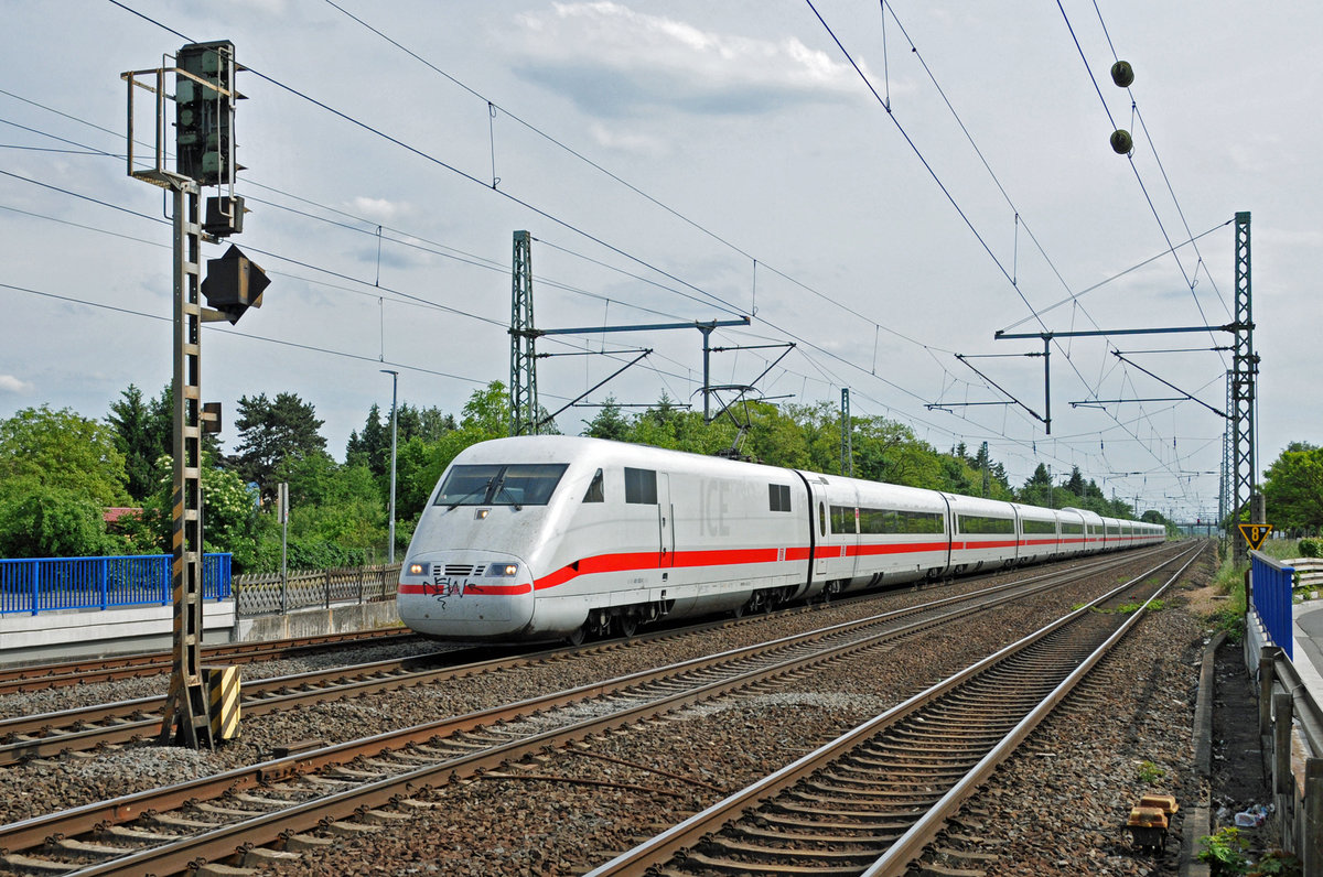 401 502 @ Gernsheim 21 May 2016.