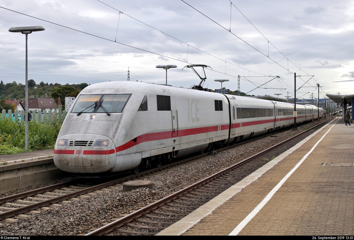 401 506-1 (Tz 106  Itzehoe ) als ICE 598 (Linie 11) von München Hbf nach Berlin Gesundbrunnen durchfährt den Bahnhof Stuttgart-Zuffenhausen auf Gleis 6.
[26.9.2019 | 13:01 Uhr]