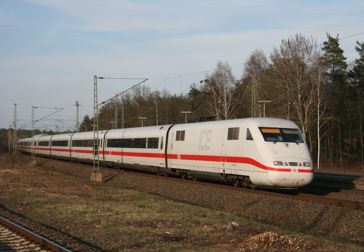 401 579 als ICE 773 (Hamburg-Altona–Stuttgart Hbf) am 02.04.2011 in Unterl��