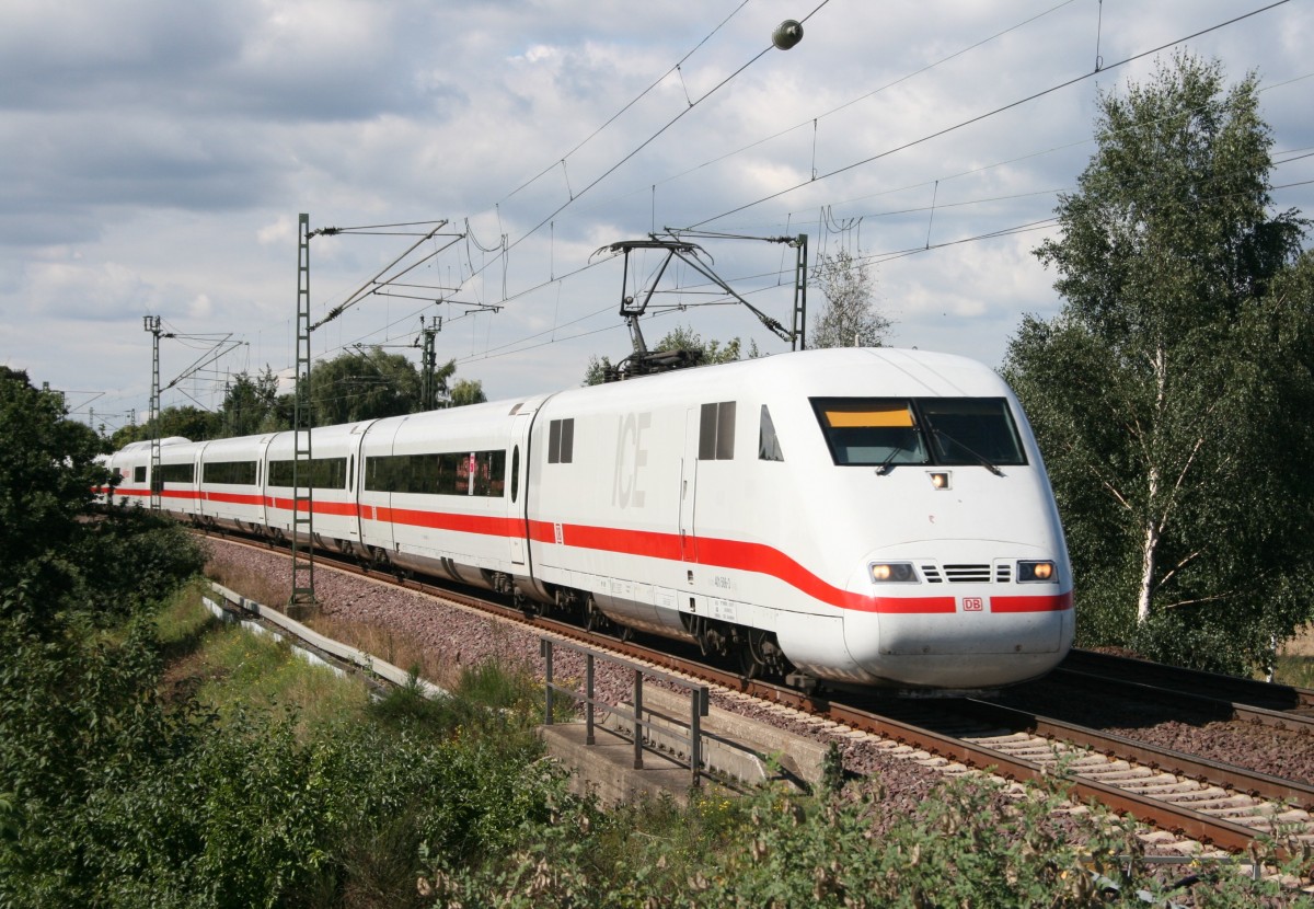 401 586 als ICE 79 (Hamburg–Zrich) am 31.08.2010 in Hagen (Han)