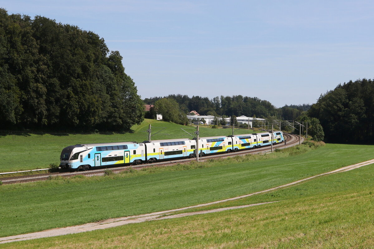 4010 019 aus Wien kommend am 15. August 2024 bei Axdorf im Chiemgau.