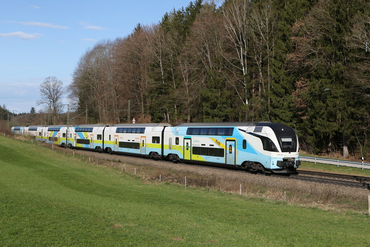 4010 021 war am 23. März 2024 bei Hufschlag auf dem Weg nach Wien.