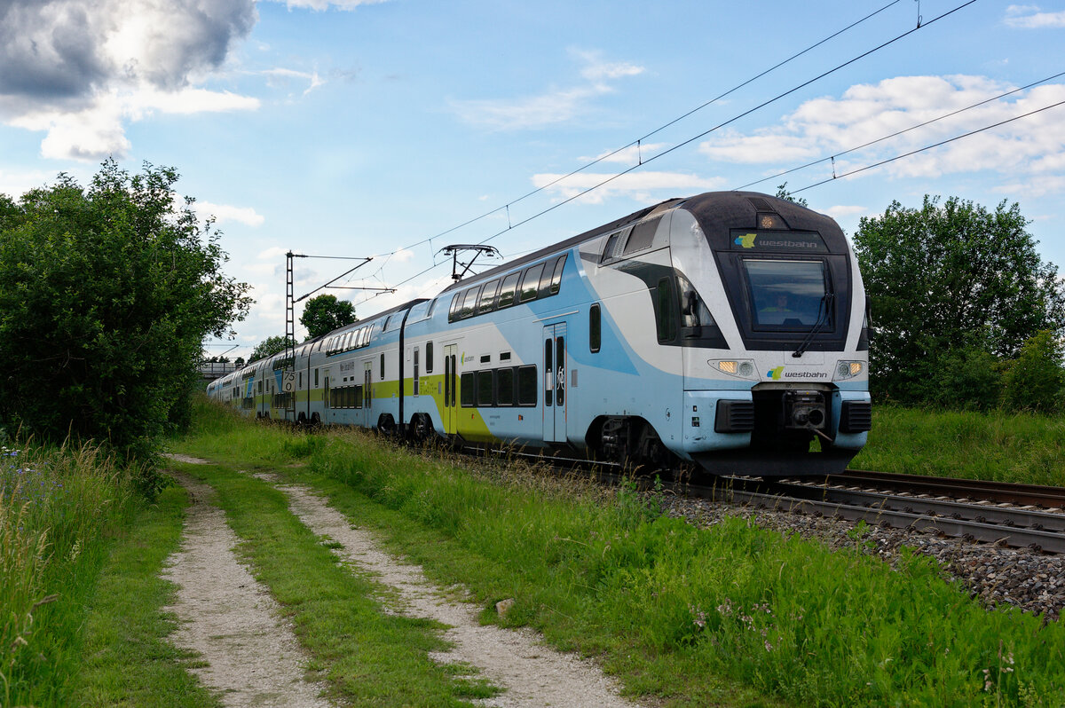4010 105 Westbahn als Überführungsfahrt bei Postbauer-Heng Richtung Passau, 21.06.2020