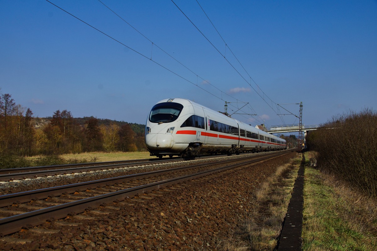 4011 090-0 ein ÖBB-ICE der in Richtung Fulda unterwegs ist gesehen am 09.03.16 bei Hünfeld.