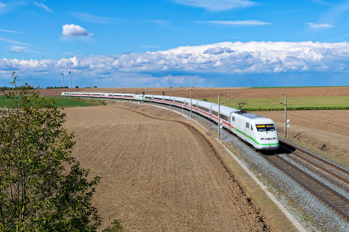 402 012 DB Fernverkehr  Potsdam  als ICE 587 (Hamburg-Altone - München Hbf) bei Gollhofen, 02.09.2020