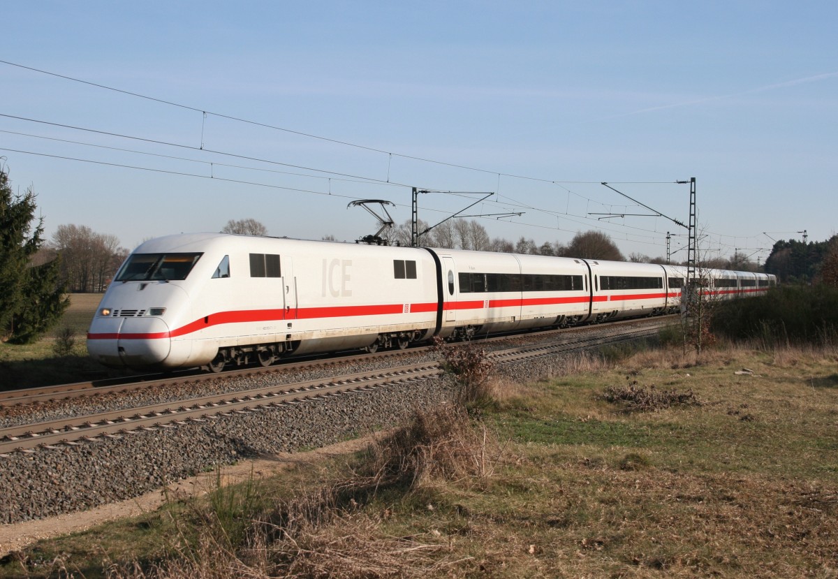 402 013 als ICE 680 (Mnchen Hbf–Hamburg-Altona) am 24.02.2014 zwischen Bad Bevensen und Bienenbttel