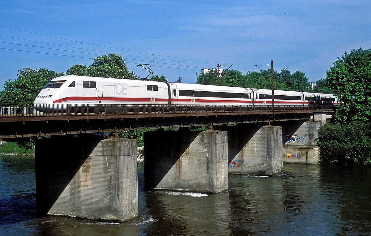 402 017  Ulm alte Donaubrücke  20.05.01