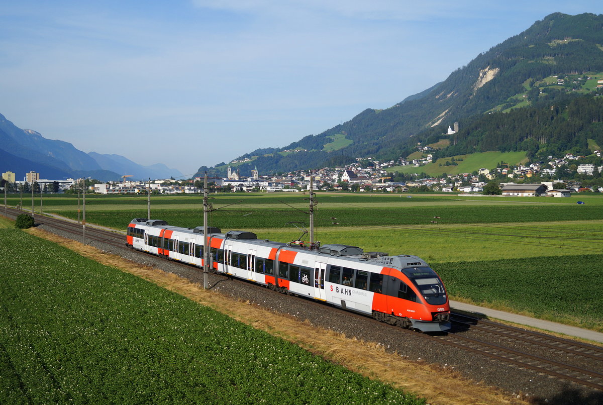 4024 032-7 als REX 5228 (Kufstein - Brennero/Brenner) bei Vomp, 25.06.2019.