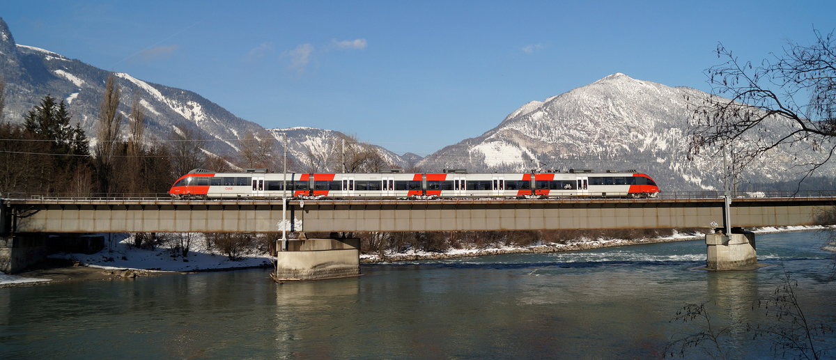 4024 091-3 als REX 5313 (Brennero/Brenner - Saalfelden) bei Brixlegg, 16.01.2019.