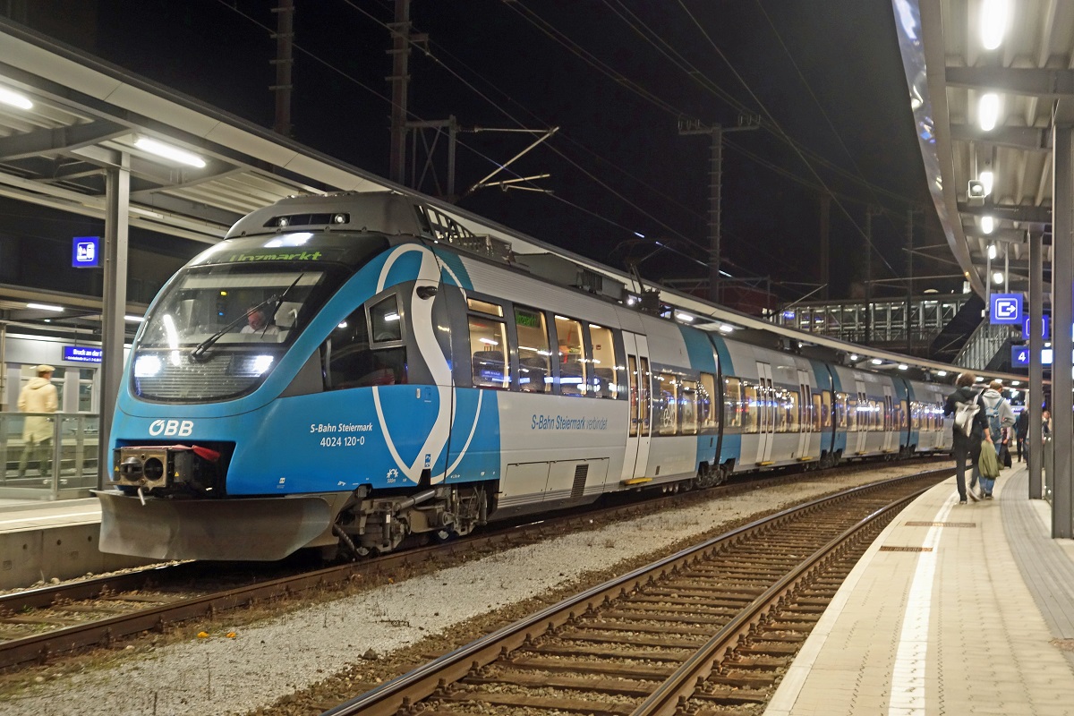 4024 120 in Bruck an der Mur am 26.10.2017.