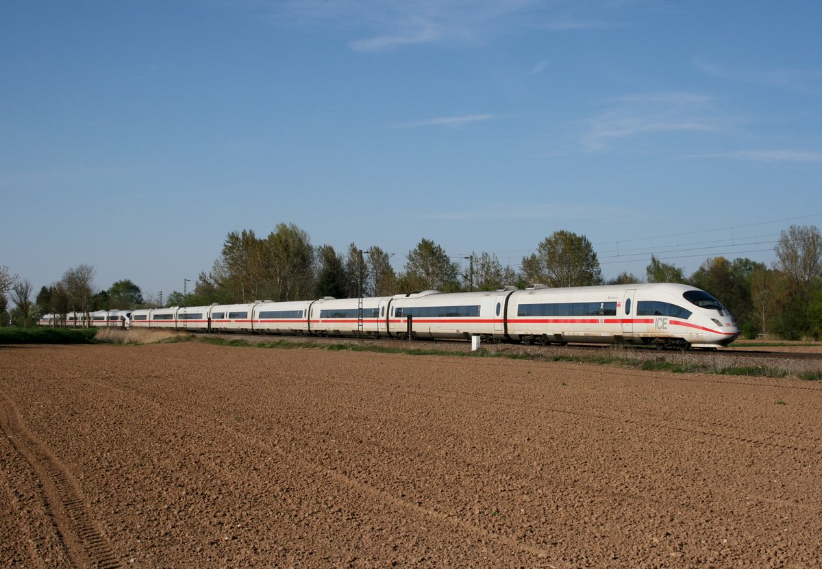 403 010 als ICE 109 (Köln Hbf–Basel SBB) am 19.04.2015 zwischen Kenzingen und Riegel-Malterdingen