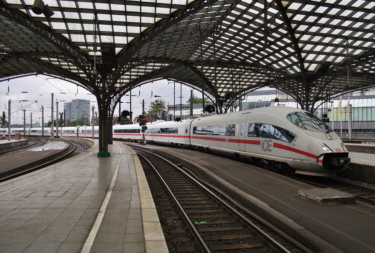 403 503-6  Dortmund  erreicht am 1.7.2017 als ICE518 von München Hauptbahnhof nach Dortmund Hauptbahnhof den Kölner Hauptbahnhof.