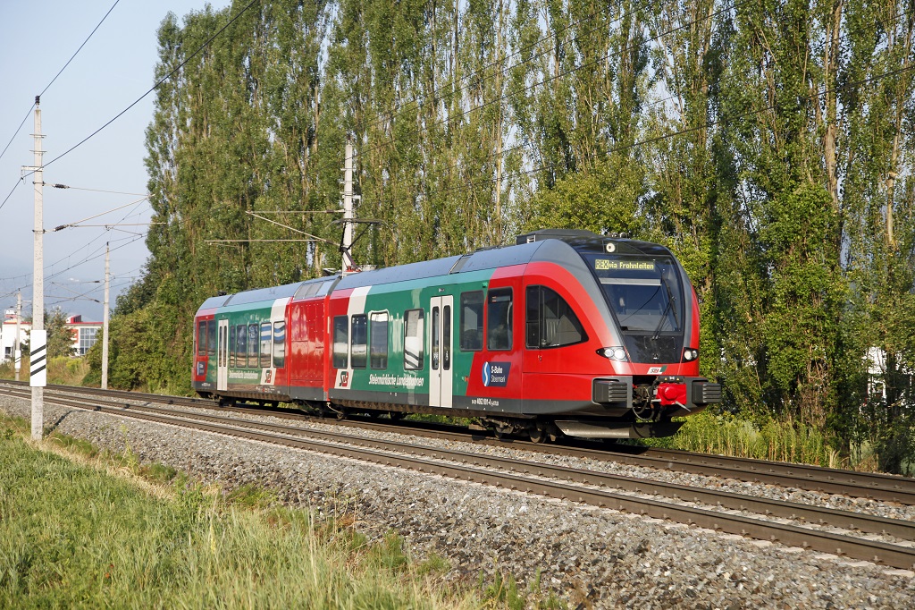 4062 001 als REX1990 bei Niklasdorf am 16.08.2013.