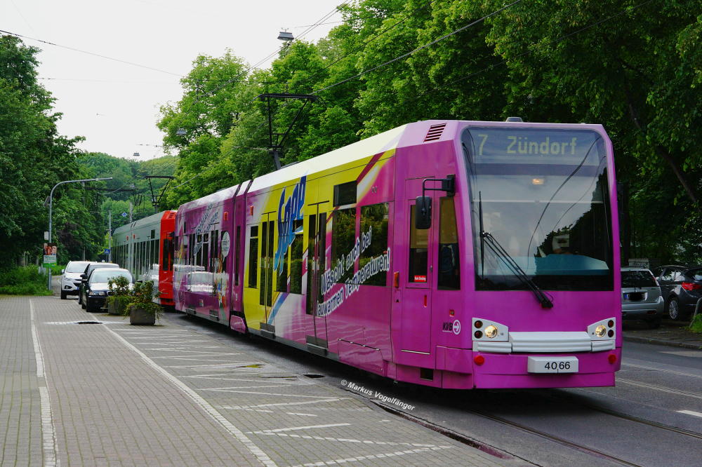 4066 auf der Dürener Straße in Lindenthal am 13.05.2014.