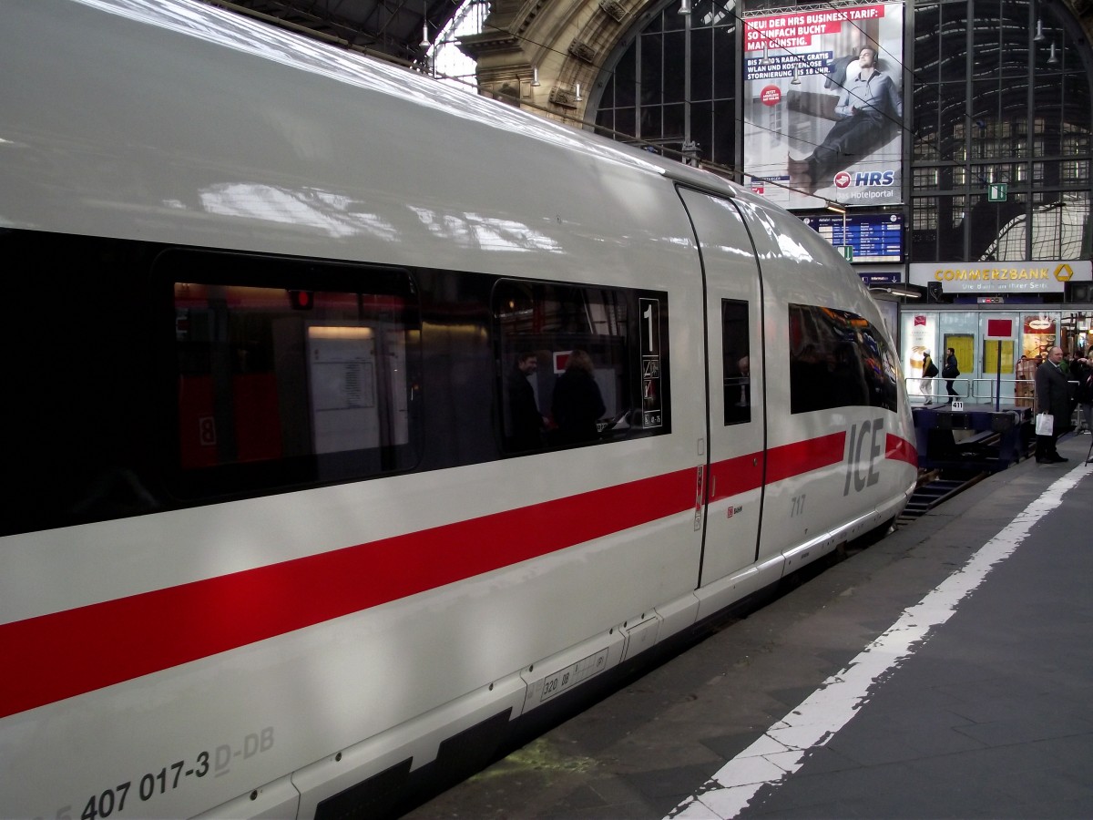 407 017 von DB Fernverkehr am 18.02.14 in Frankfurt Hbf 