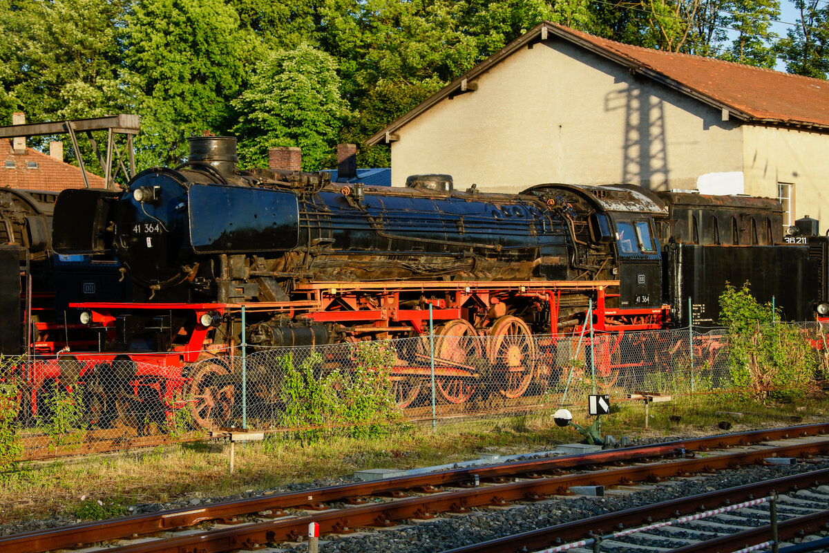 41 364 im bayerischem Eisenbahnmuseum BEM in Nördlingen, Mai 2022.