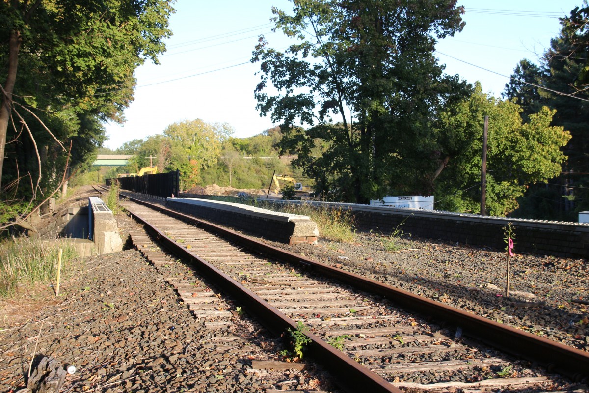 4.10.2015 Brewster, NY. Ehemals New York, New Haven and Hartford Railroad, heute Metro North. Seit Jahren kein Verkehr mehr.