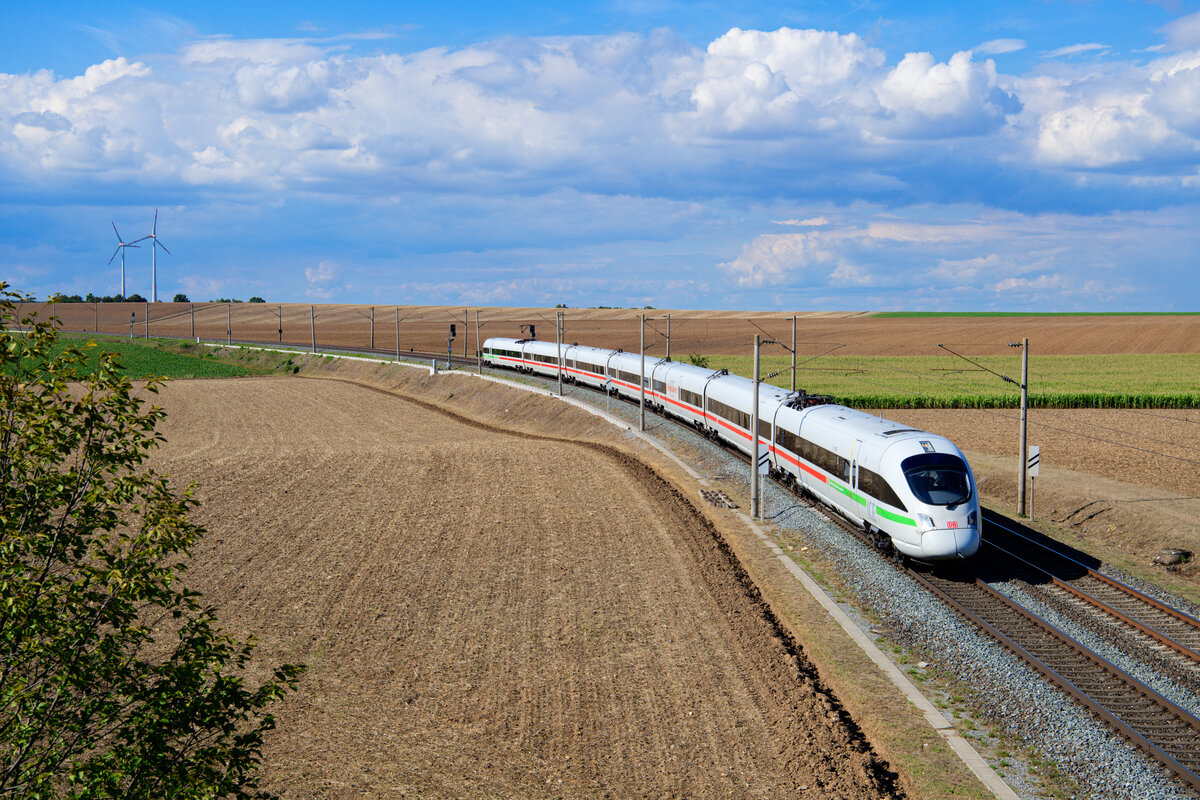411 006 DB Fernverkehr  Erfurt  als ICE 29 (Dortmund Hbf - Wien Hbf) bei Gollhofen, 02.09.2020