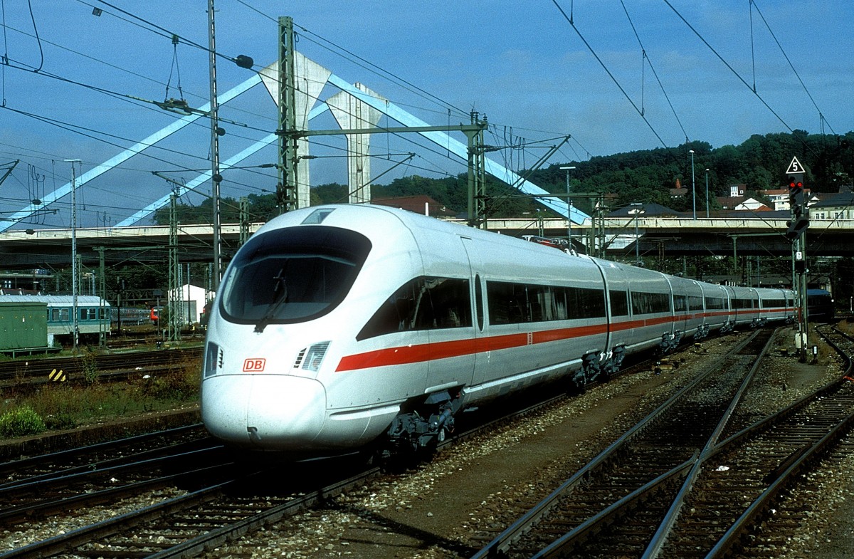 411 009  Ulm Hbf  24.09.99