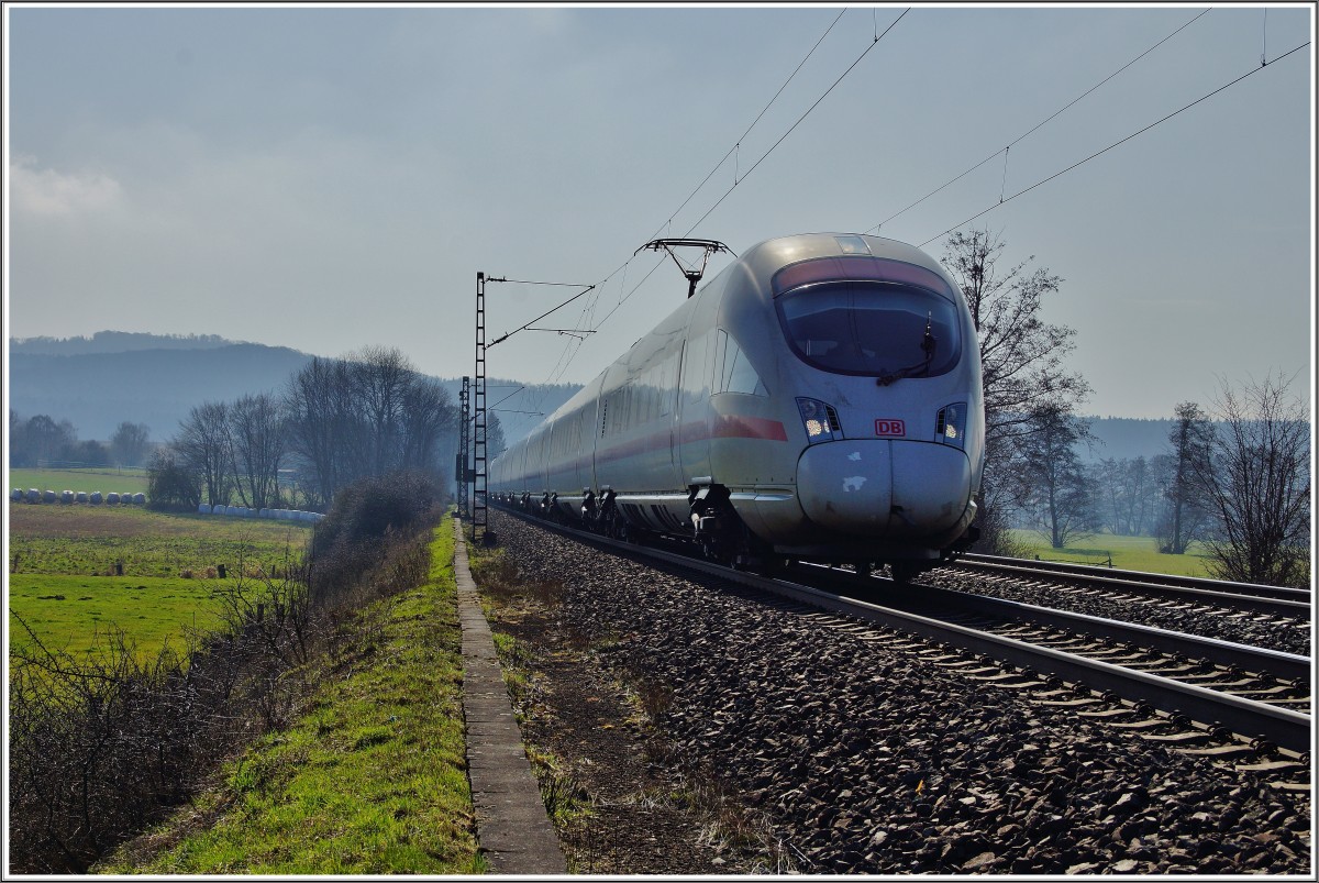 411 064-9 als ICE-T  Rödental  in Richtung Bebra unterwegs gesehen am 09.03.16 bei Hünfeld.