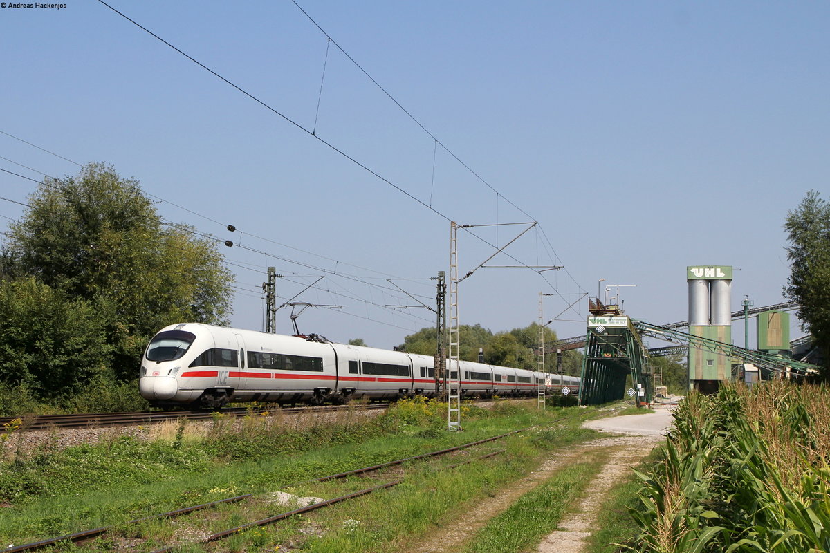 411 065-6  Bad Oeynhausen  und 411 057-3  Innsbruck  als ICE 299 (Berlin Ostbahnhof-Basel SBB) bei Friesenheim 24.8.19