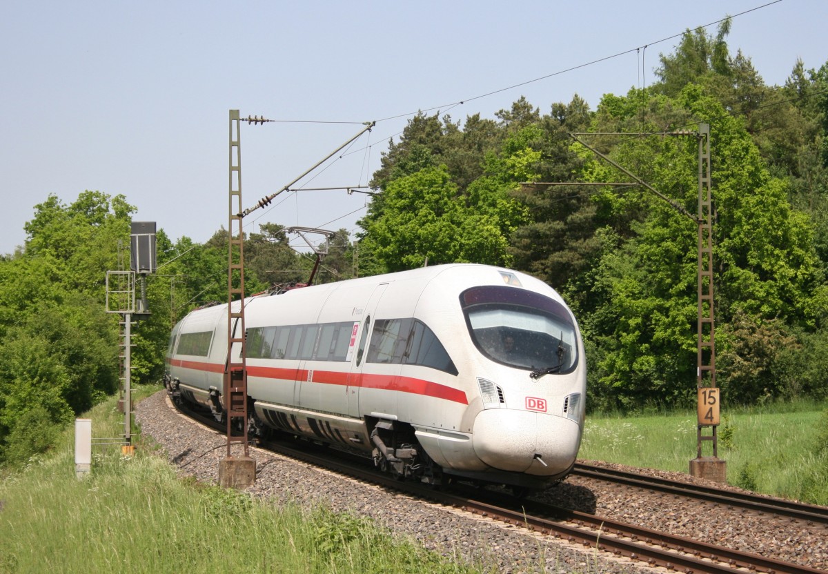 411 070 als ICE 91 (Hamburg-Altona–Wien Westbahnhof) am 22.05.2014 zwischen Laaber und Deuerling