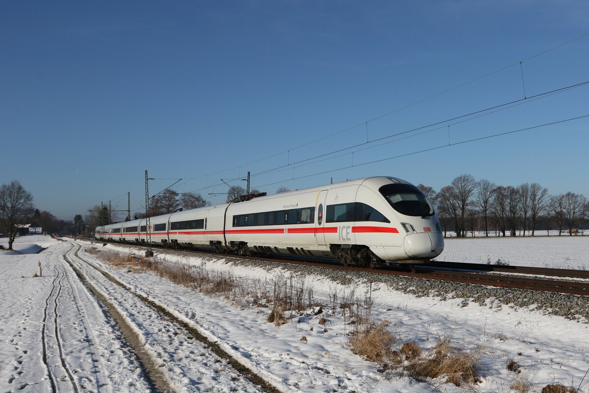 411 071  Mühlhause/Thüringen  war am 24. Januar 2022 bei Übersee am Chiemsee in Richtung Salzburg unterwegs.