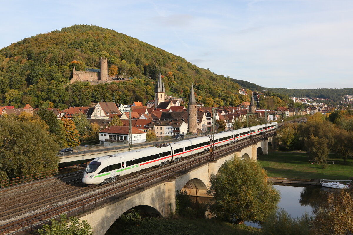 411 082  Mainz  am 11. Oktober 2022 bei Gemünden am Main.