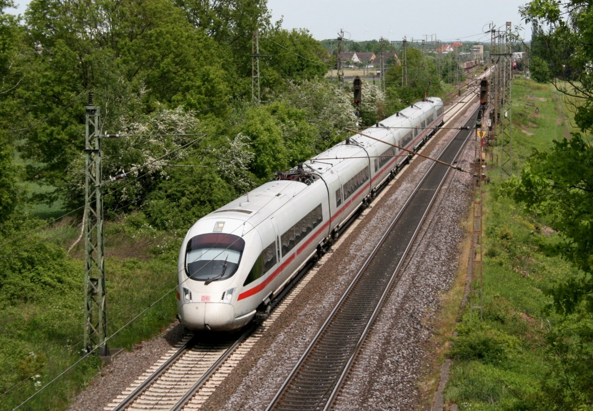 411 xxx als ICE 1189 (Hamburg-Altona–Mnchen Hbf) am 18.05.2012 zwischen Uelzen und Klein Sstedt