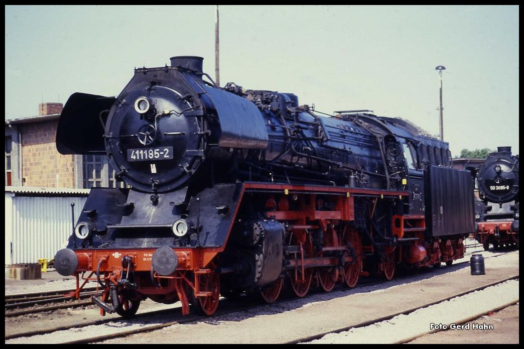 411185 in der Ausstellung im BW Magdeburg am 26.8.1990.
