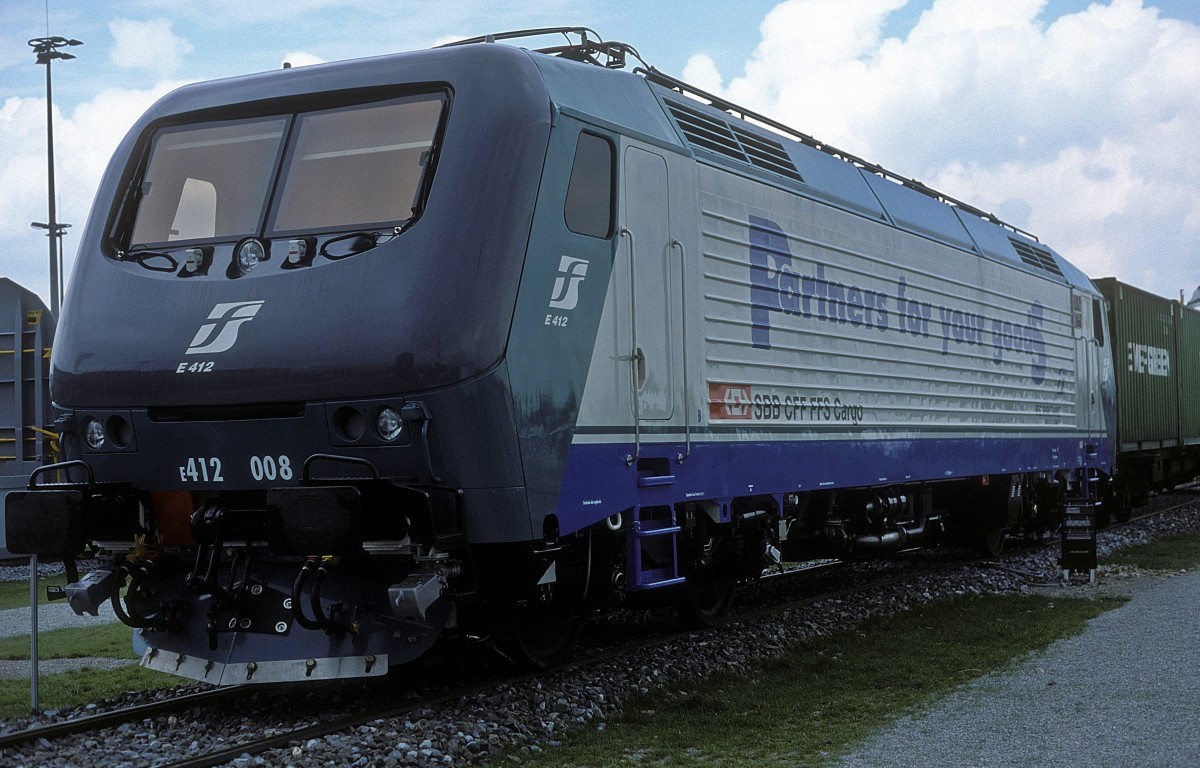412 008  München  12.06.99