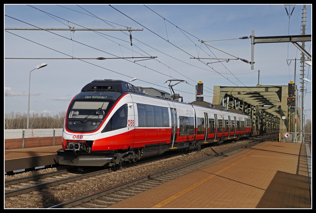 4124 037 in Wien Praterkai am 13.02.2020.