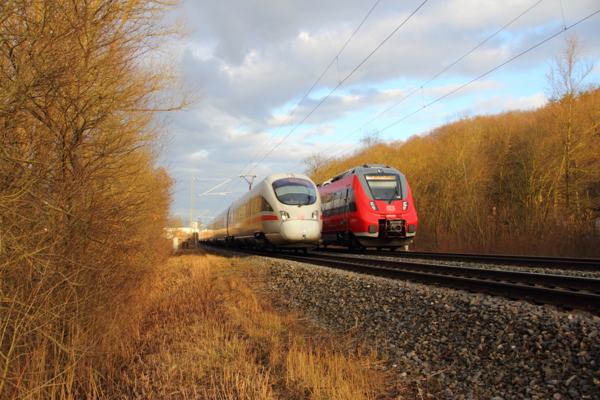 415 003-3  Altenbeken  + 442 305 bei Michelau am 28.02.2014.