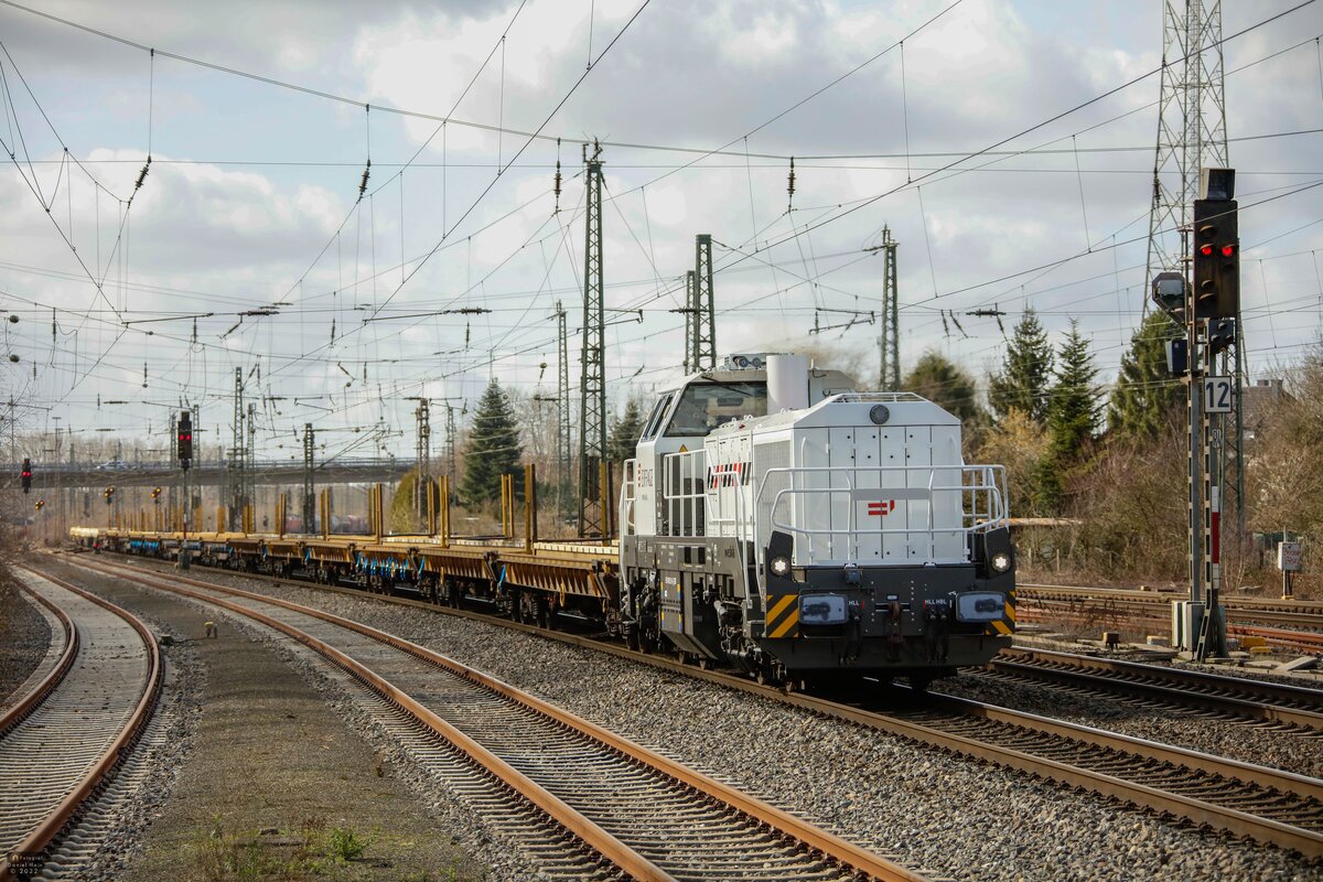 4185 013-4 Eiffage Infra-Rail in Neubeckum, Februar 2022.