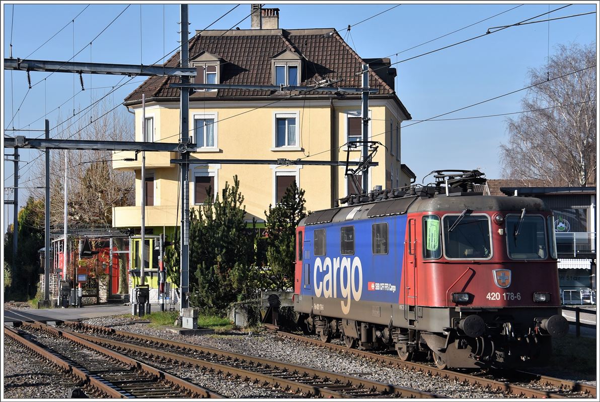 420 178-6 in St.Margrethen (30.11.2016)