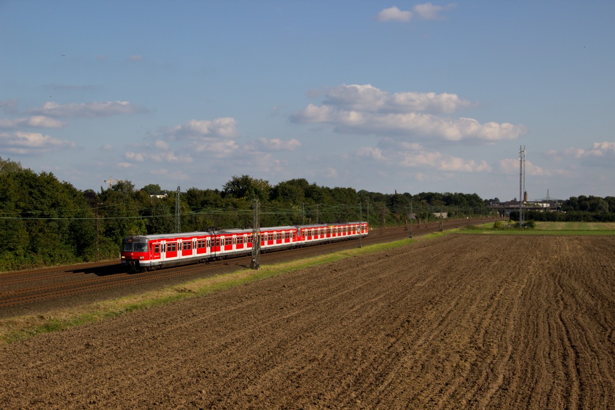420 419-4 & 420 418-6 als S68 (Langenfeld (Rhld) - Düsseldorf Hbf) in Langenfeld (Rhld) am 27.08.14