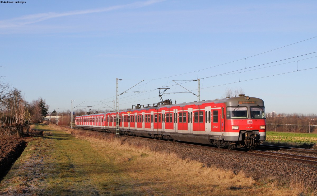 420 448-3 und 420 403-9 als S6 nach Stuttgart Schwabstr. bei Weilimdorf 28.1.14