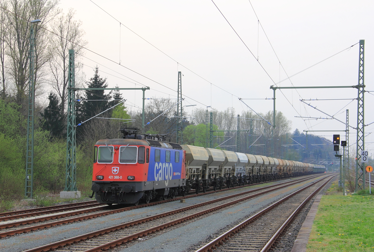 421 388-0 SBB Cargo in Hochstadt/ Marktzeuln am 05.04.2014.