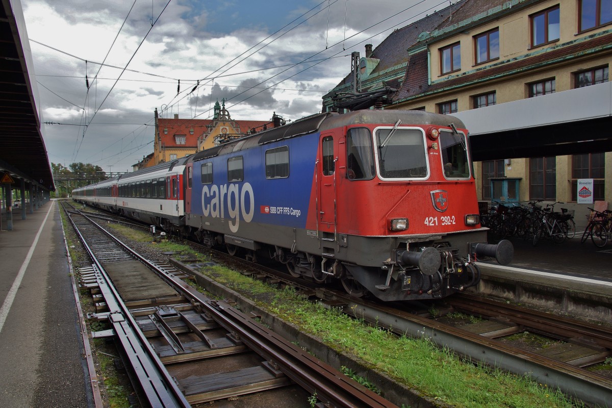 421 392-2 bei der Ankunft in Lindau(Bodensee) mit dem EC 193 nach München am 21.09.14.