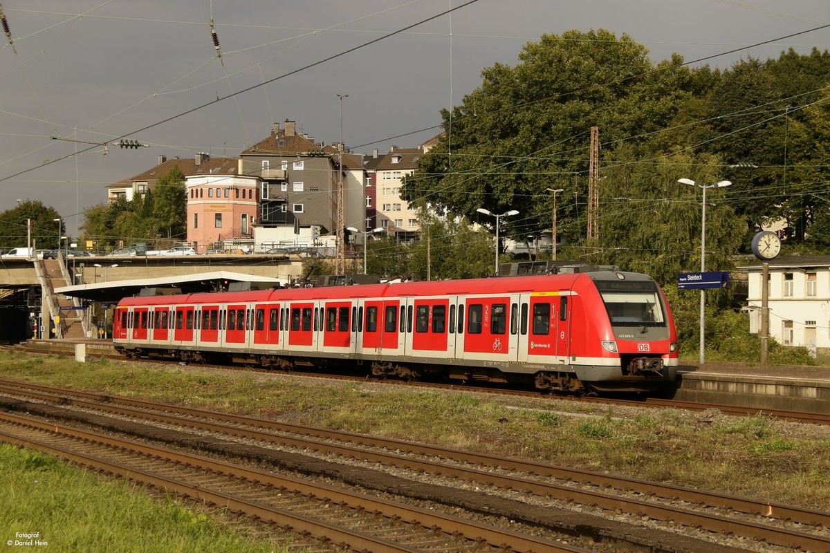 422 069-5 DB  als S9 in Wuppertal Steinbeck, am 31.08.2017.