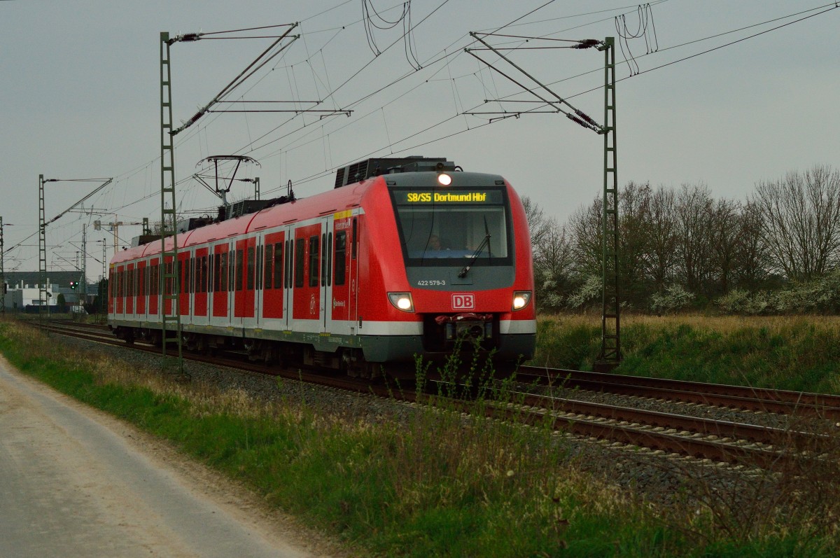 422 579-3 auf dem Weg nach Dortmund als S5/S8 über Hagen....18.3.2014