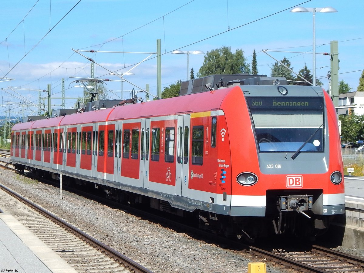 423 016 als S60 in Renningen am Zielbahnhof am 21.06.2018