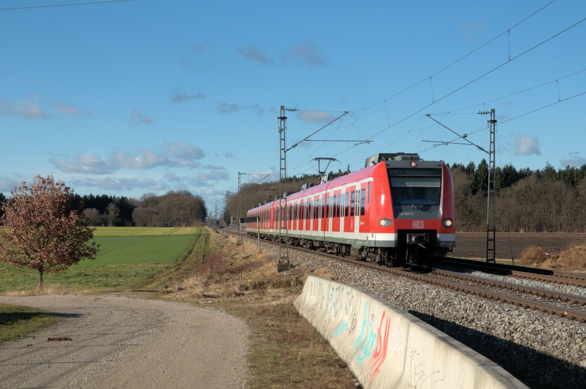423 063 & 201 am 10.01.15 bei München-Aubing
