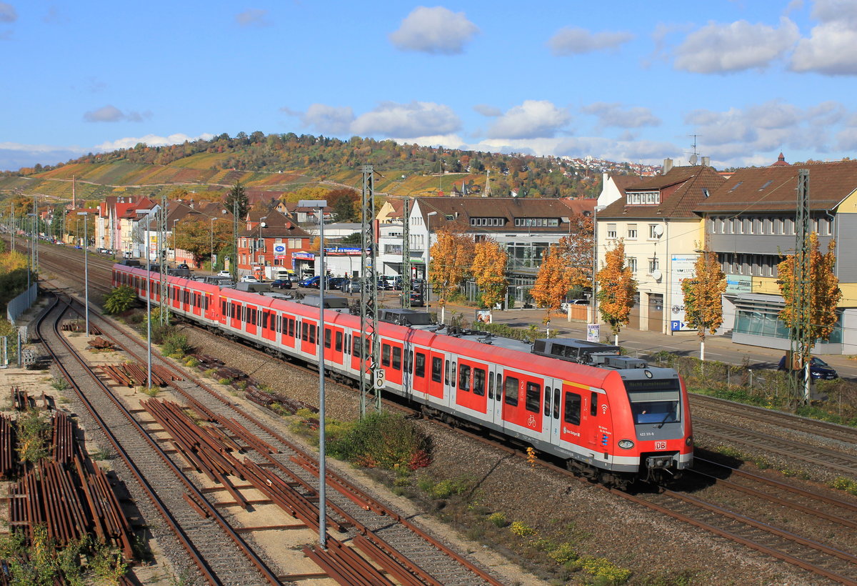 423 311+xxx als Lt Schwabstraße-Plochingen am 27.10.2020 in Oberesslingen. 