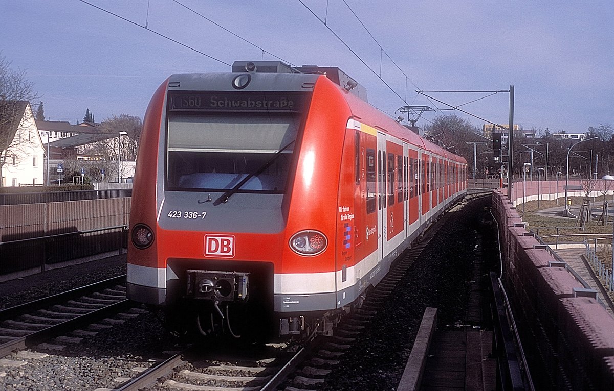 423 336  Maichingen  07.03.15