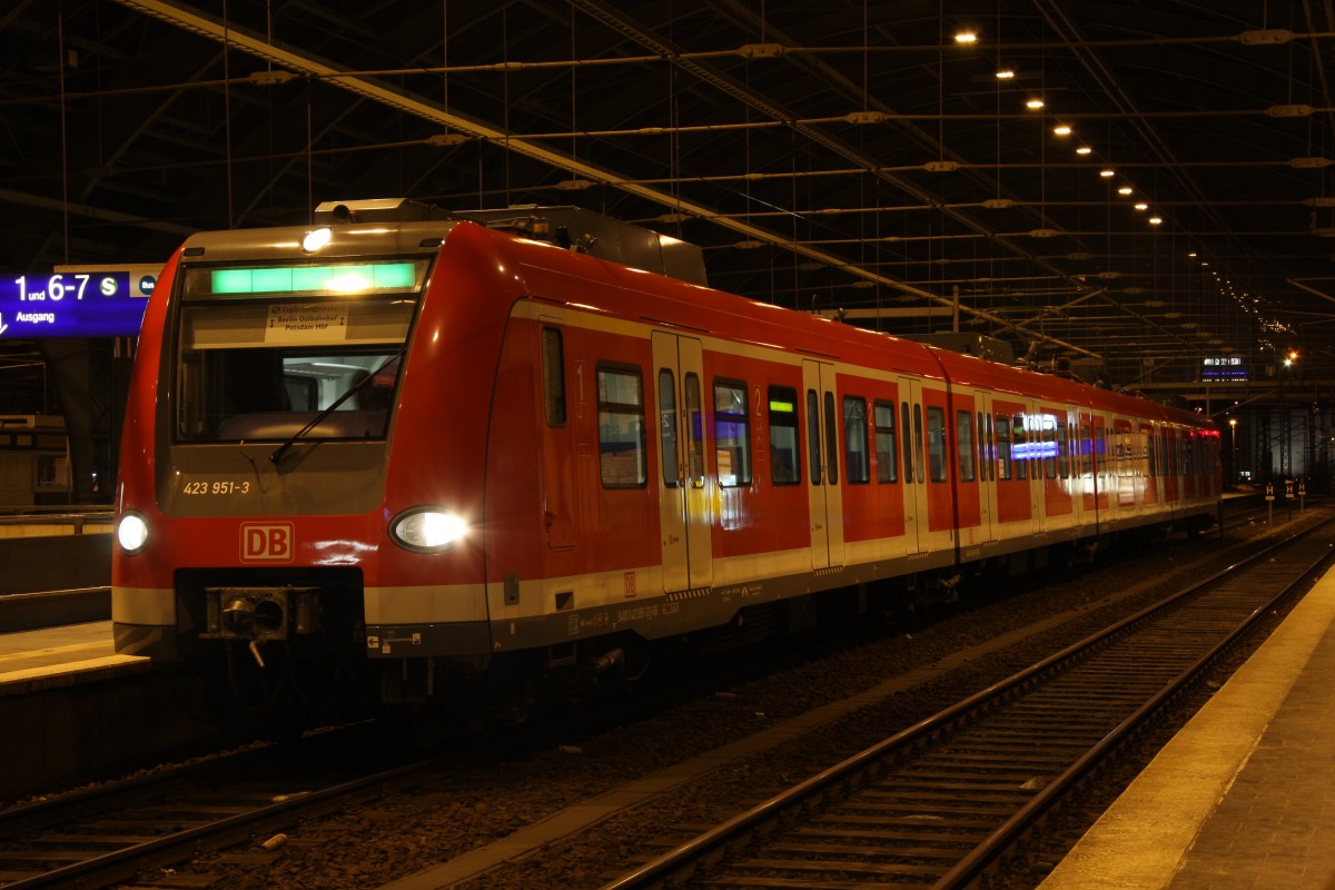 423 951-3 Berlin Ostbahnhof 20.02.2010