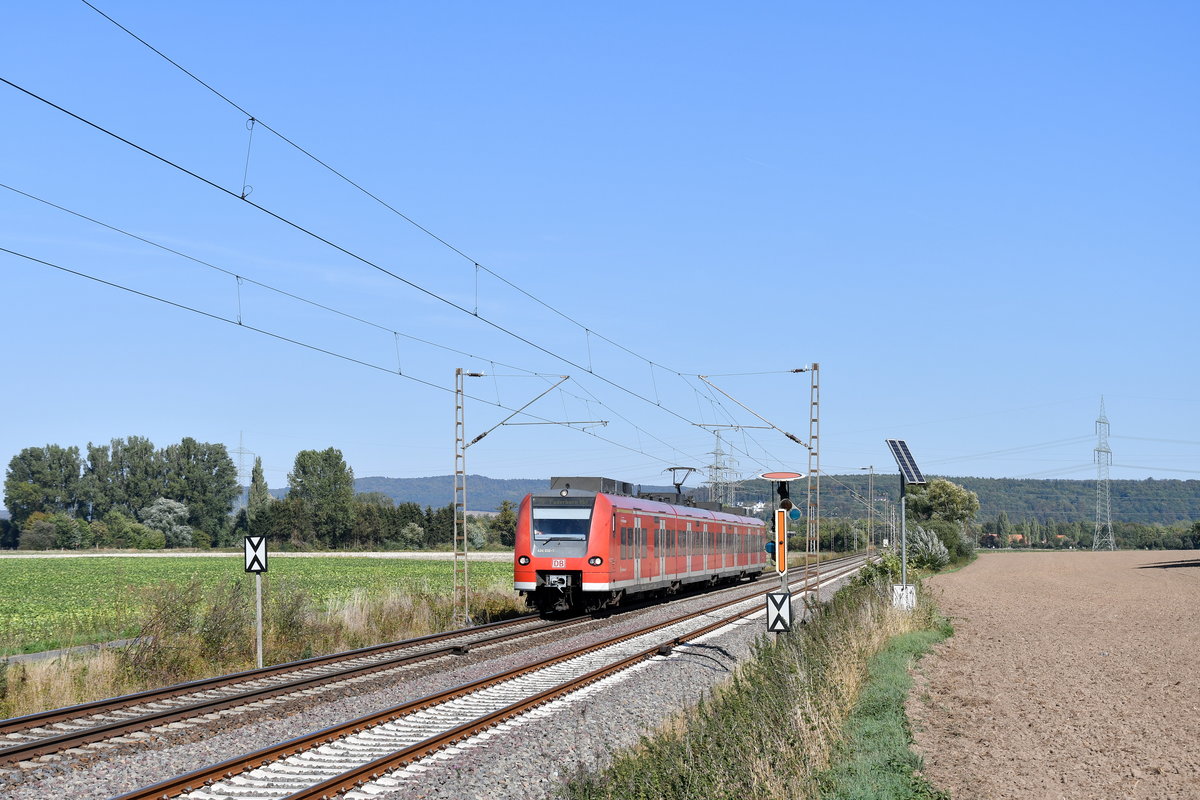 424 032 als S5 (Hannover Flughafen - Paderborn Hbf) am 18.09.2018, kurz hinter Emmerthal