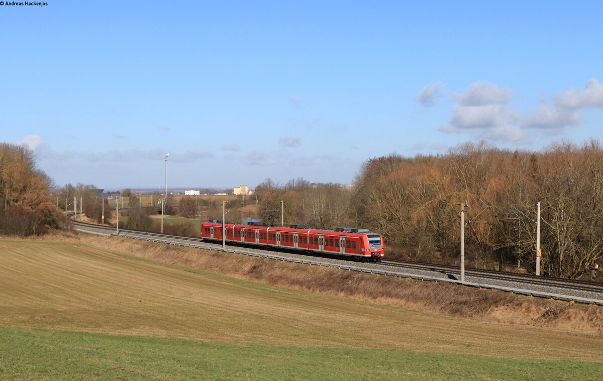 425 084-1 als RB 58121 (Würzburg Hbf – Treuchtlingen) bei Uffenheim 23.2.22