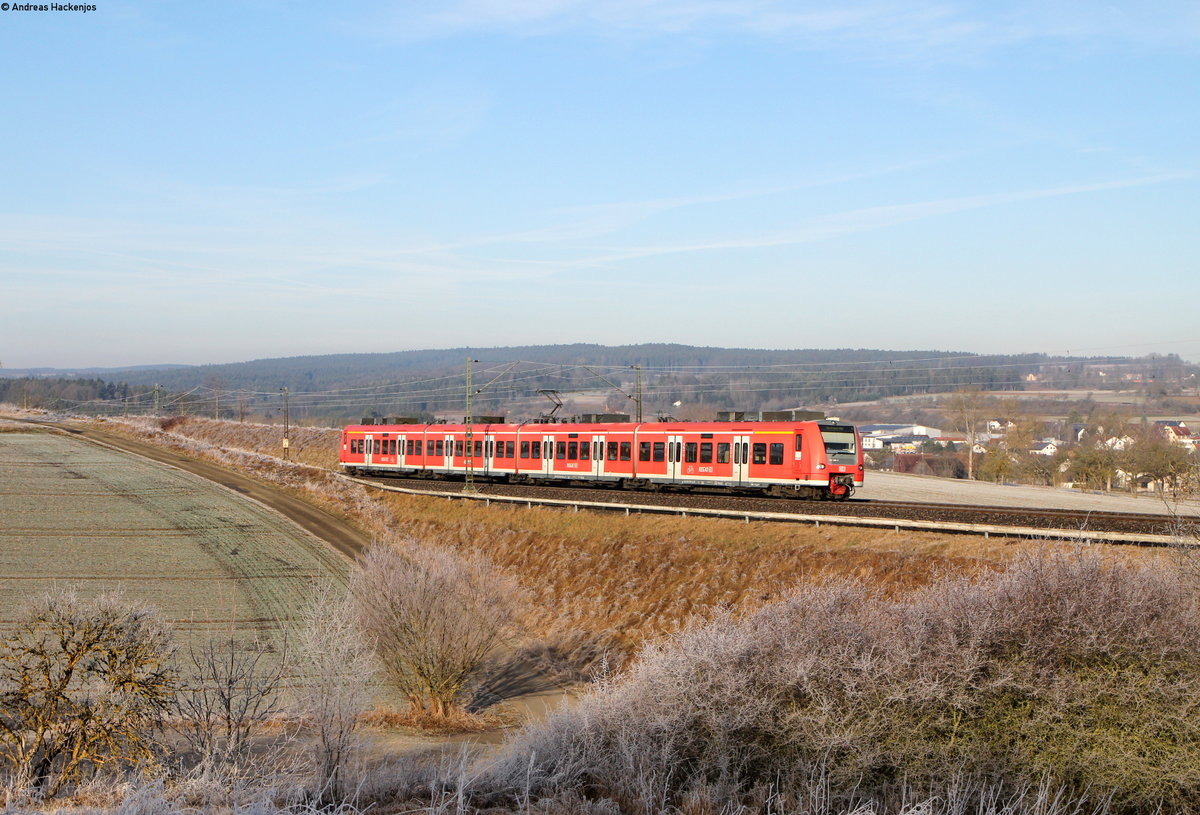 425 305-0 als RE 19082 (Rottweil-Stuttgart Hbf) bei Eutingen 25.2.17